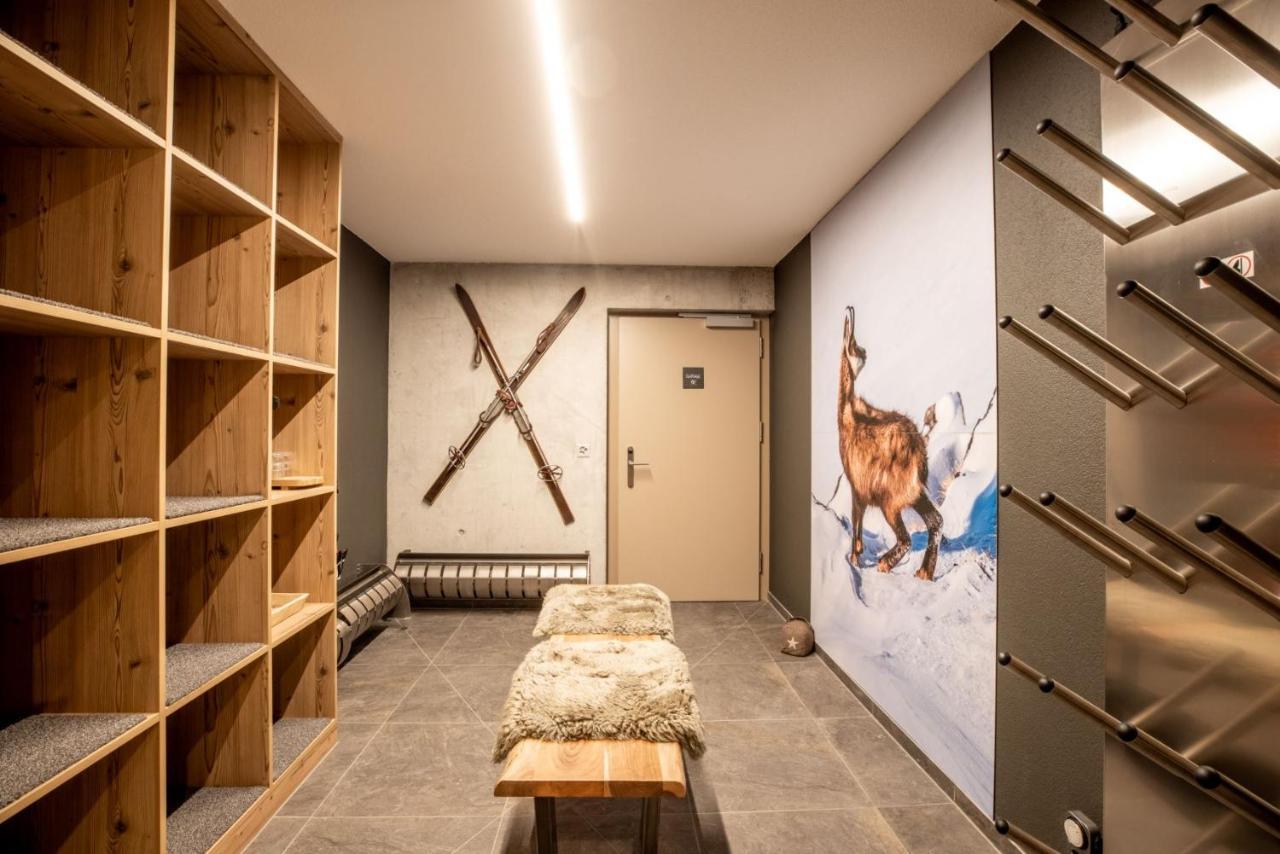 Chalet Carve - Apartments Eiger, Moench And Jungfrau กรินเดลวัลด์ ภายนอก รูปภาพ