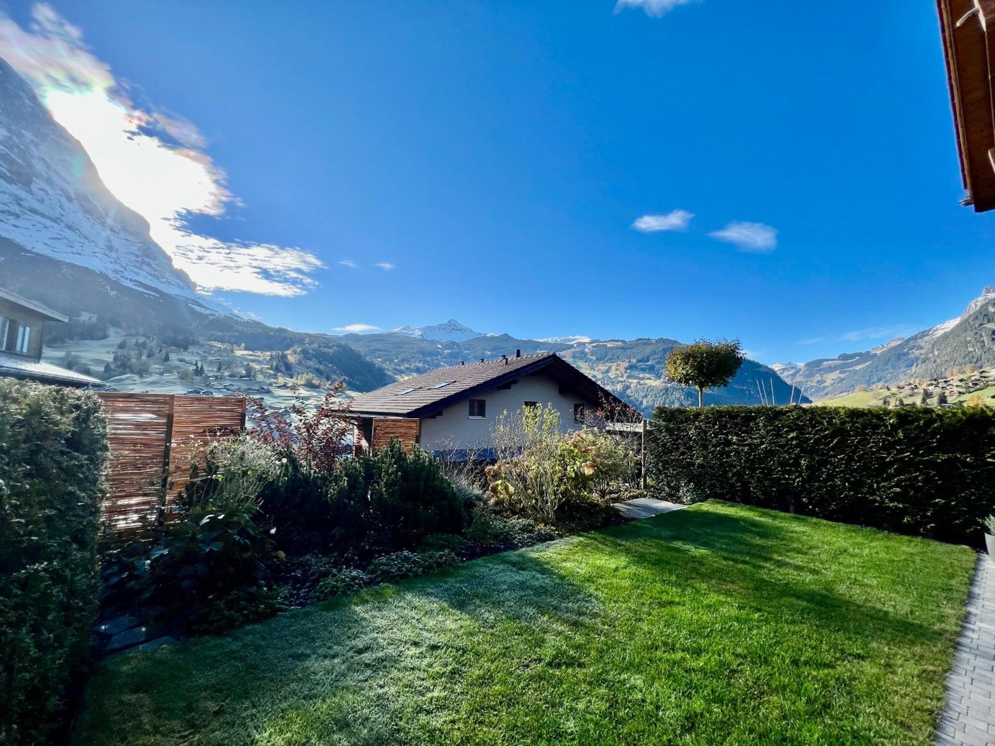 Chalet Carve - Apartments Eiger, Moench And Jungfrau กรินเดลวัลด์ ภายนอก รูปภาพ